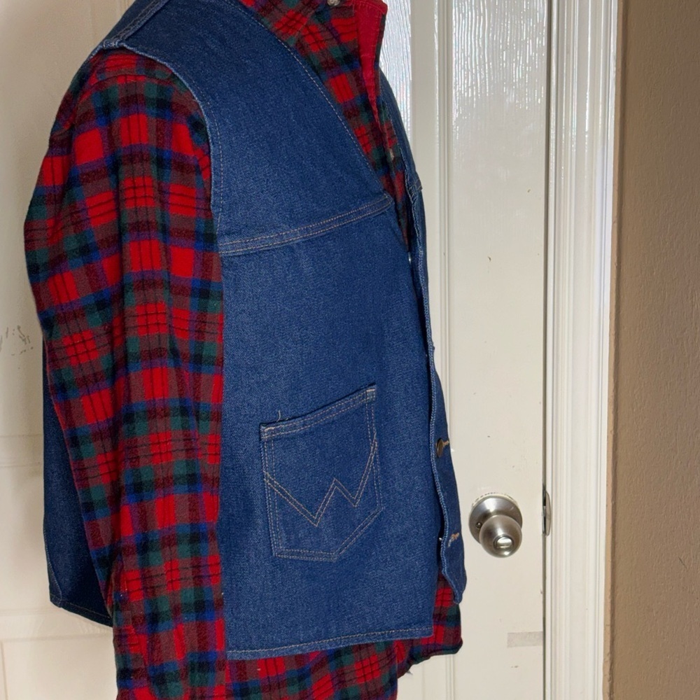 Wrangler Authentic Western Jacket Blue Denim Button Up Jean Vest Adult Size XL‌ - Picture 13 of 13